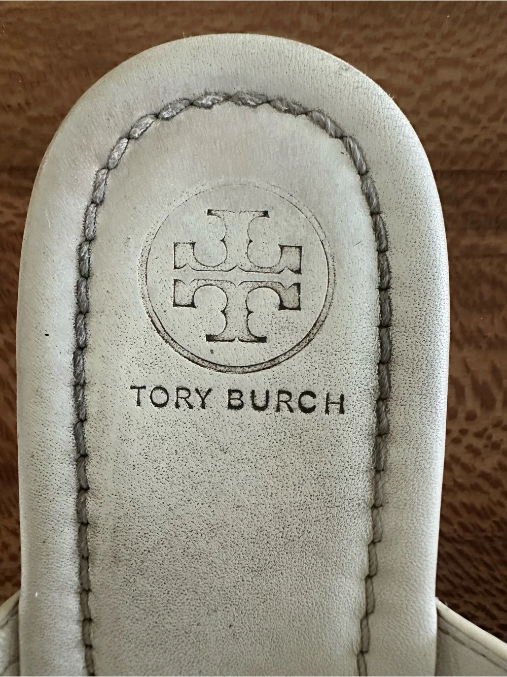 Tory Burch Marsden White Leather Thong Sandals with Gold Hardware | Size: 8